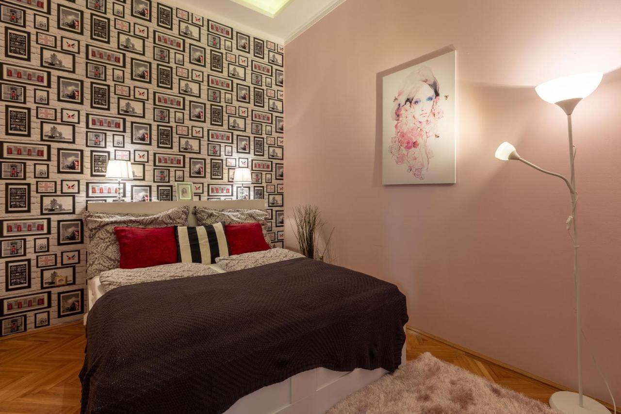 Luxury Downtown Home By Anna Budapest Exterior photo